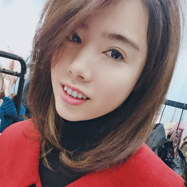 斯文给云朵的照片