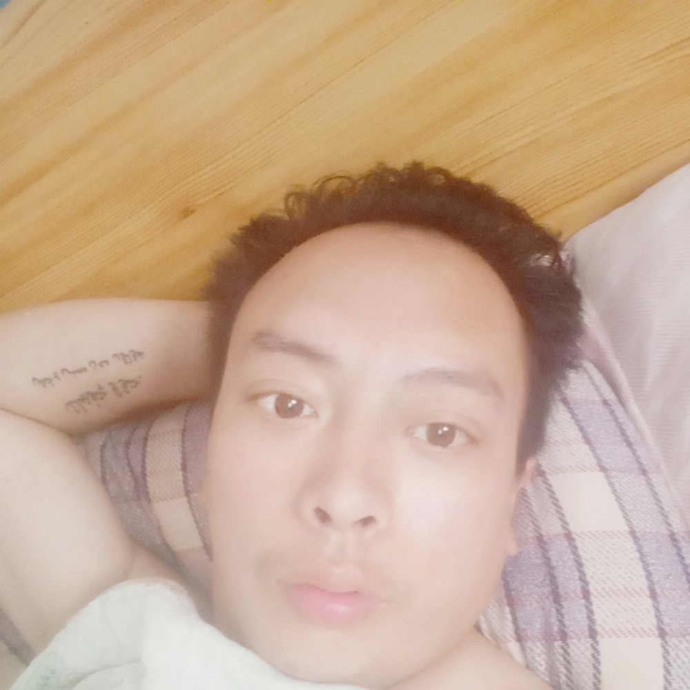 娄仕东的照片