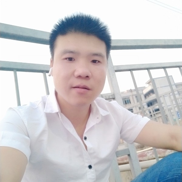 老虎笑无语的照片
