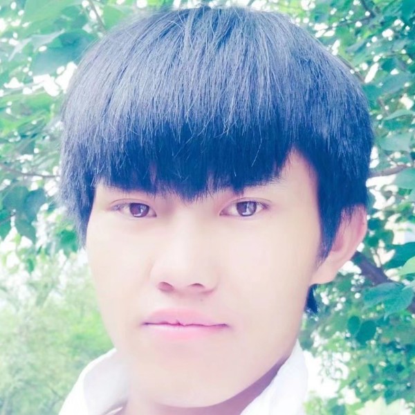 轻刻年轮的照片