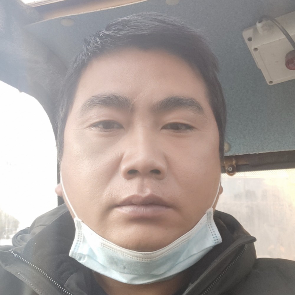 碧影迎跳跃的照片
