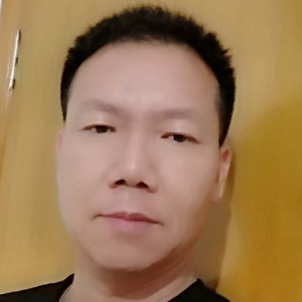 青栀懦弱的照片