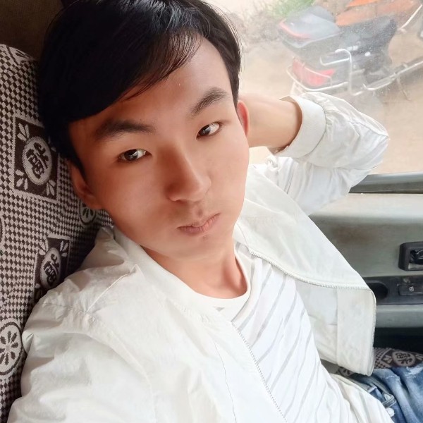 金鱼苦恋温柔的照片