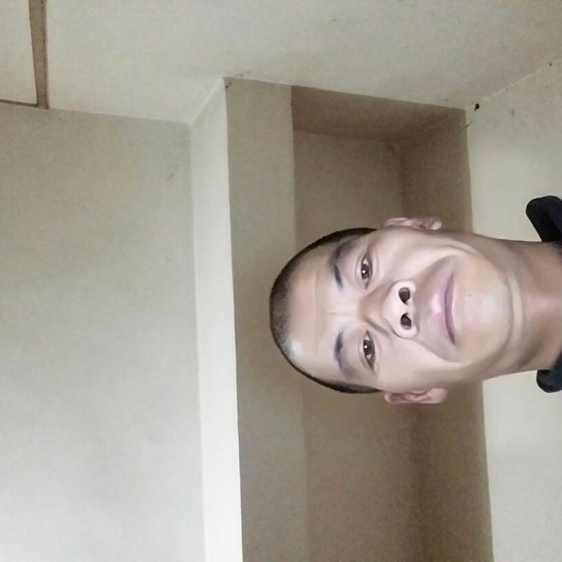 刘忠利的照片