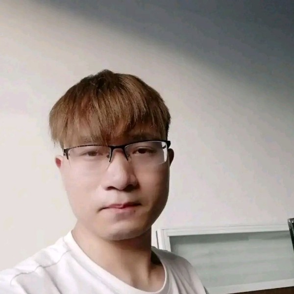 故事浅吻彼年的照片