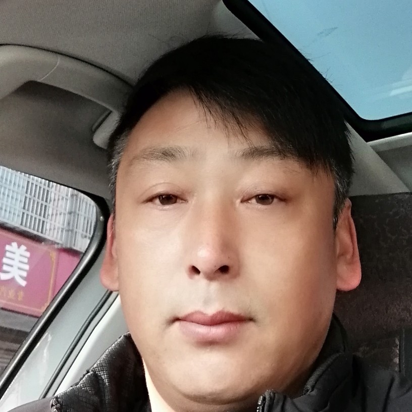 爱笑泪了大树的照片