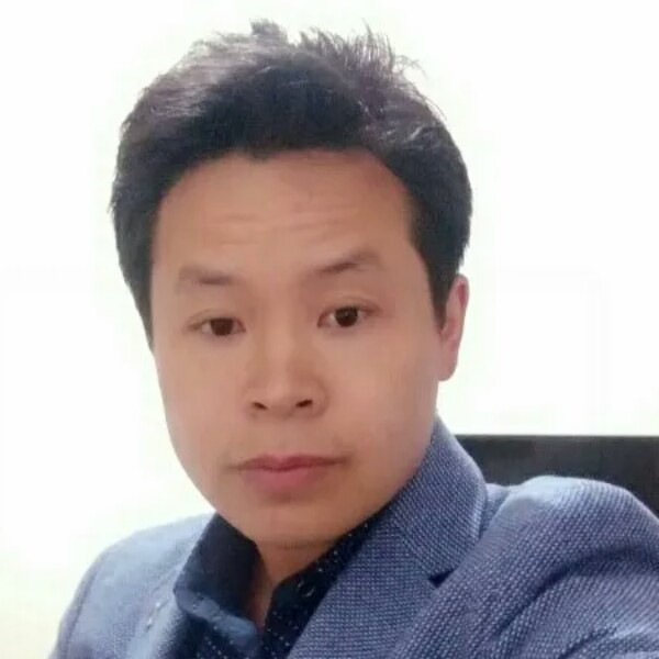 冷风爱激昂的照片