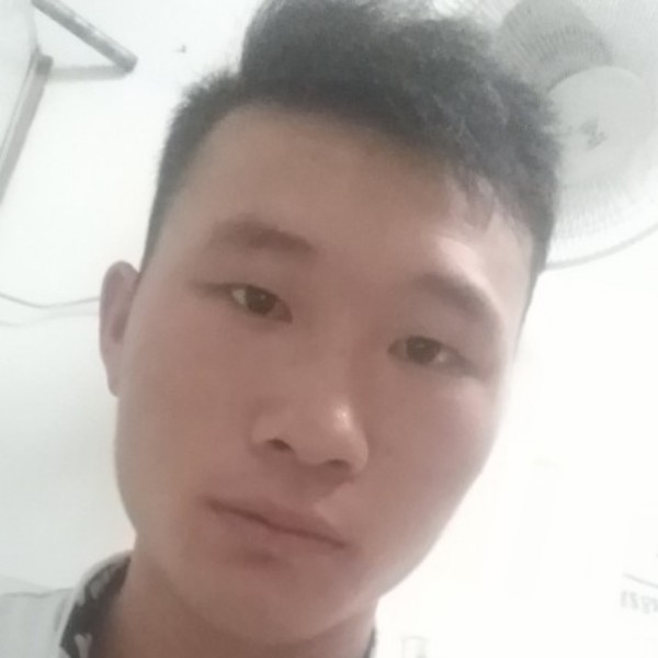 em小哥哥的照片