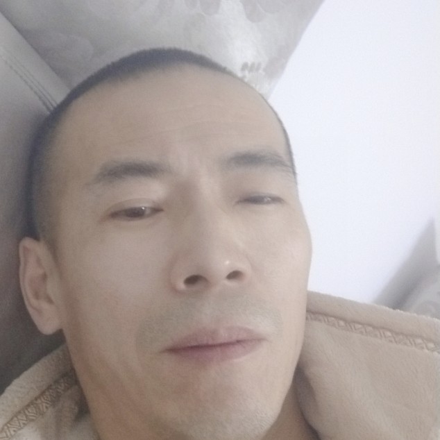 平湖怕孤单的照片