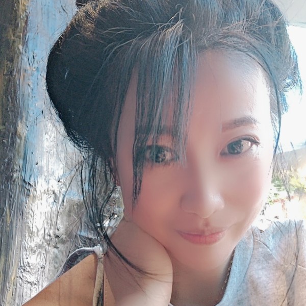 开心的浅陌的照片