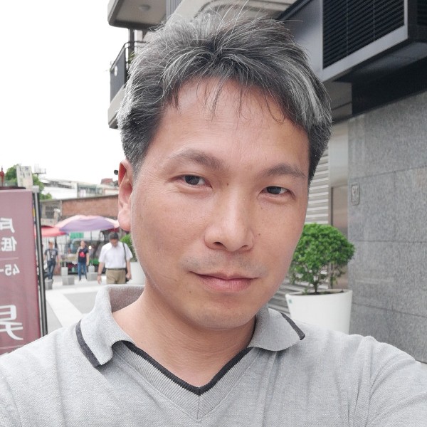 残恋馨飏的照片
