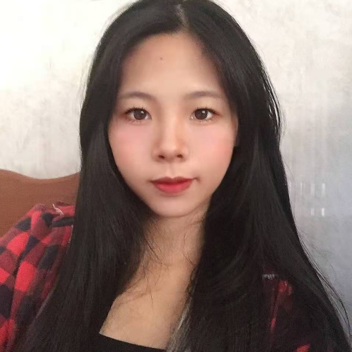 繁荣回首冷眸的照片