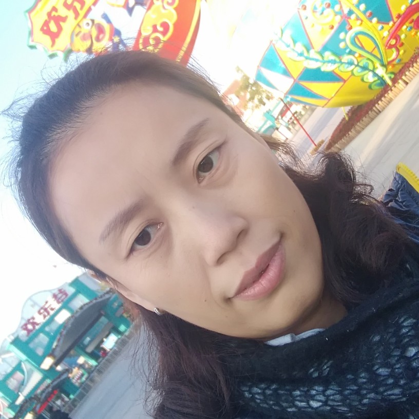 江月寒的照片