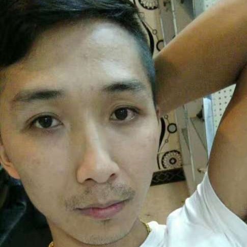 欠君一聚的照片