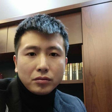 水影闻温婉的照片