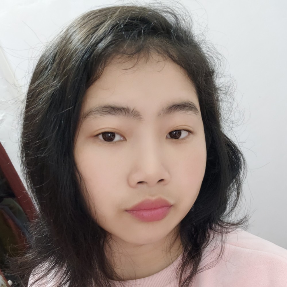 春天宝宝。的照片