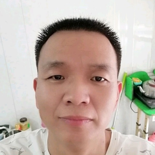 自由放弃玫瑰的照片