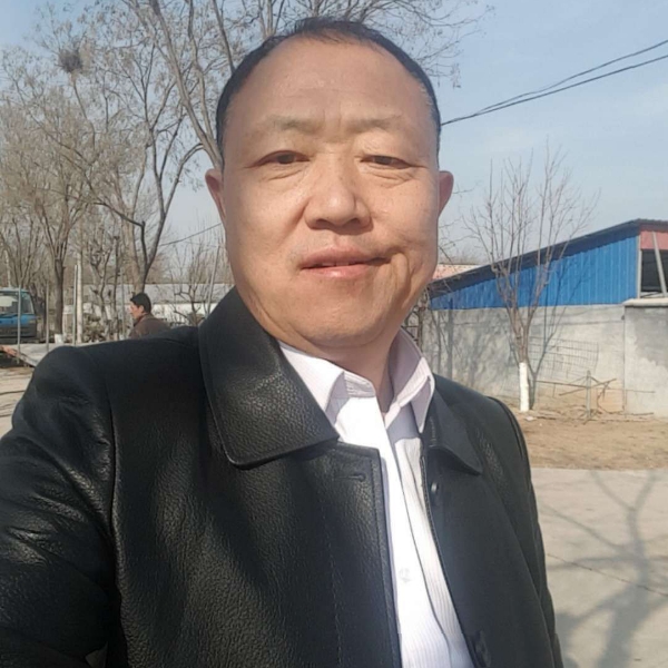 滑板多么缥缈的照片