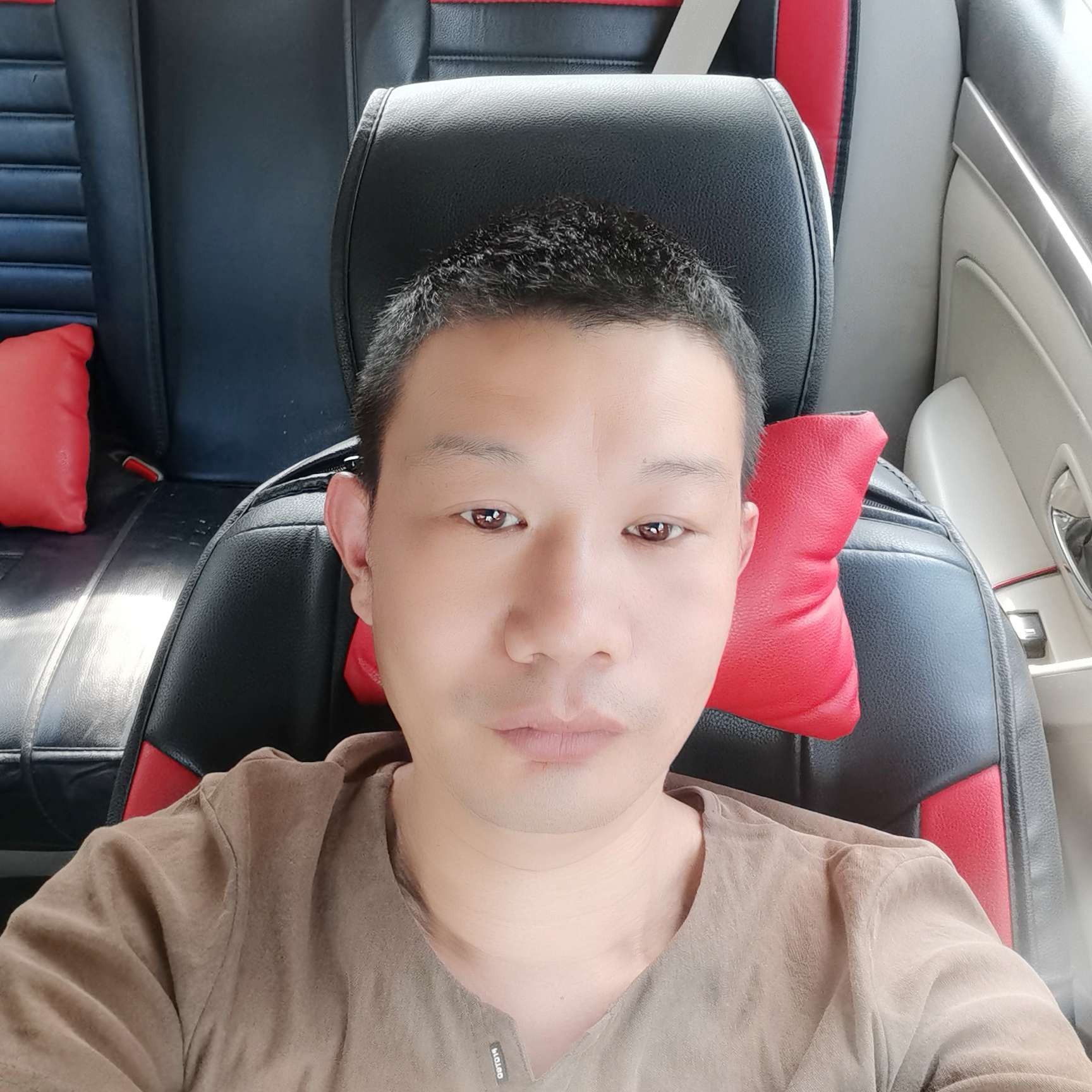 眼睛吃醋温柔的照片