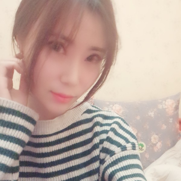 青艳的照片