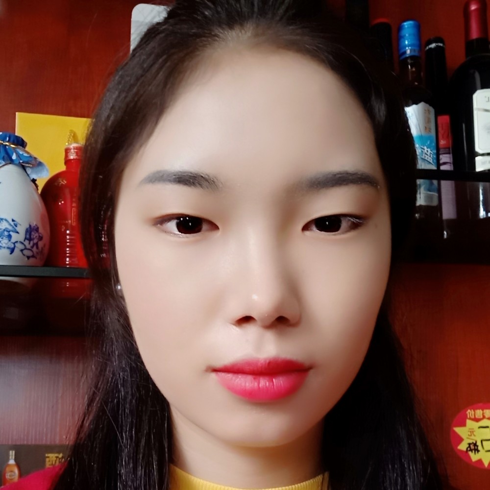郑家小姐的照片