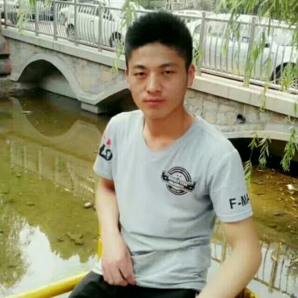 细心尘宵的照片