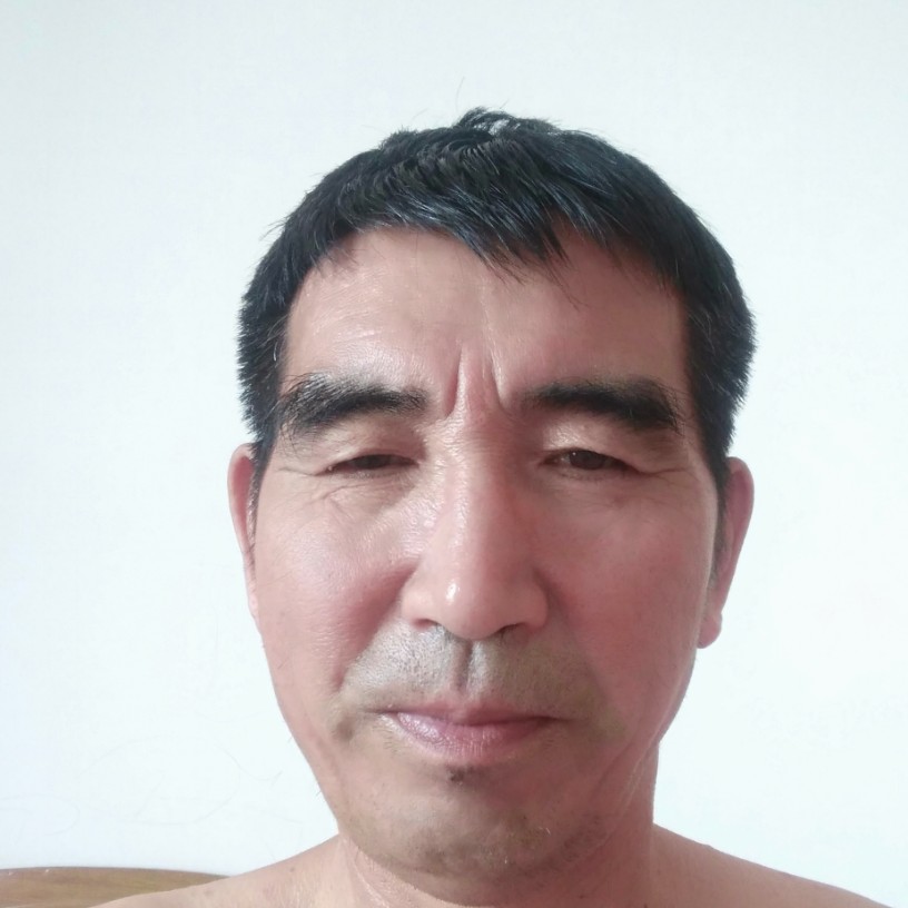 枕头大力的照片
