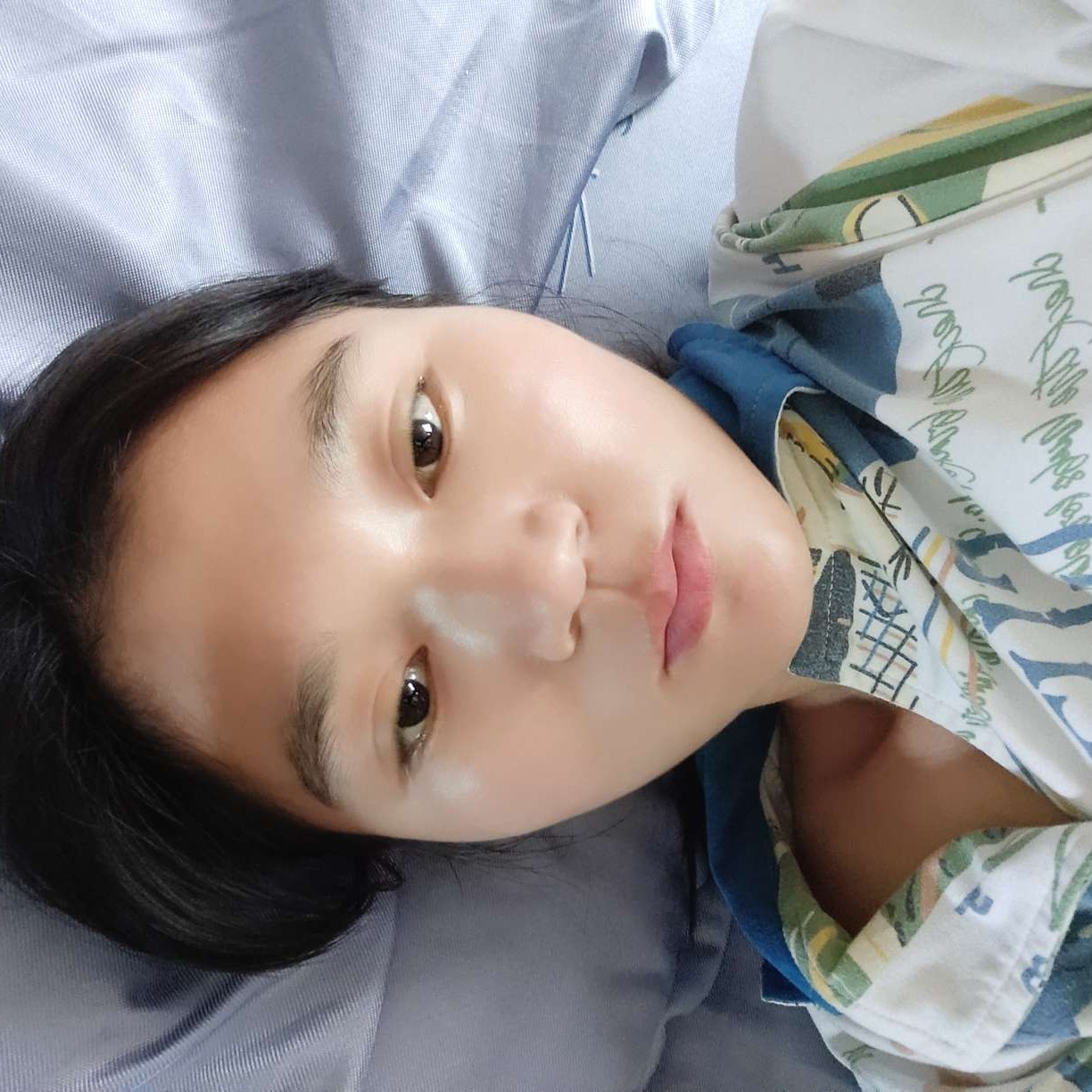 苗条保卫翩飞的照片