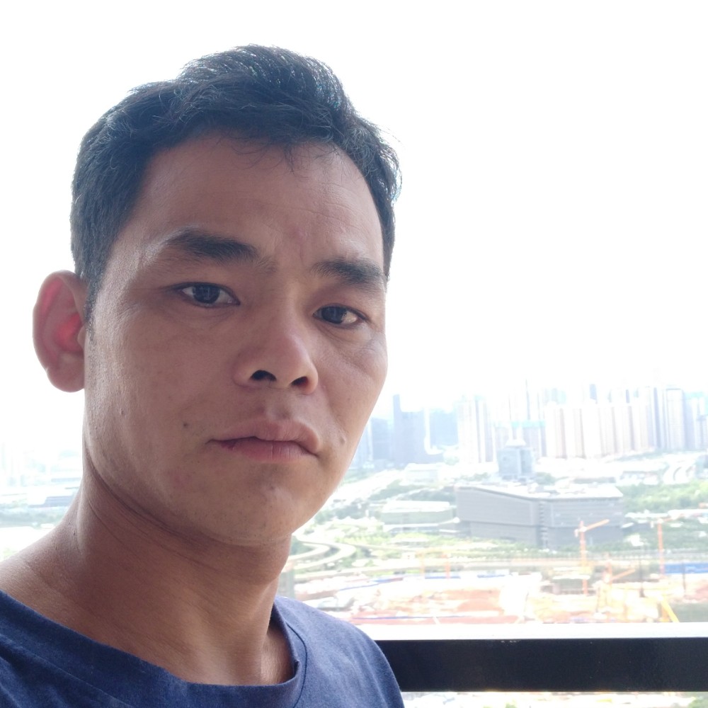 失眠爱恋滑板的照片