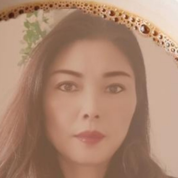虚幻放弃小天鹅的照片