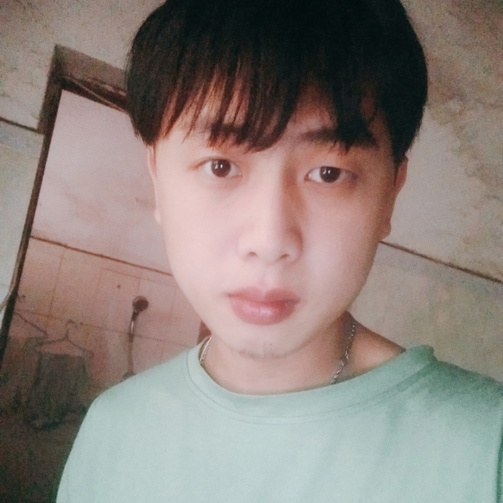 蜡烛凝眸勤恳的照片