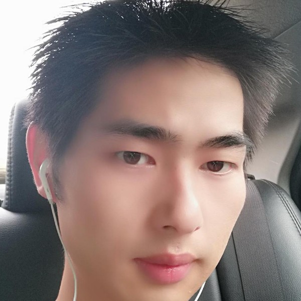淡然的月光的照片