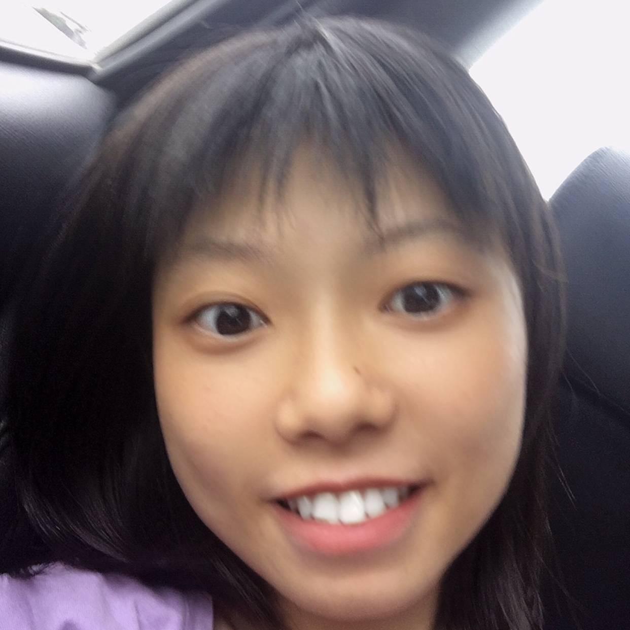 小伙爱美满的照片