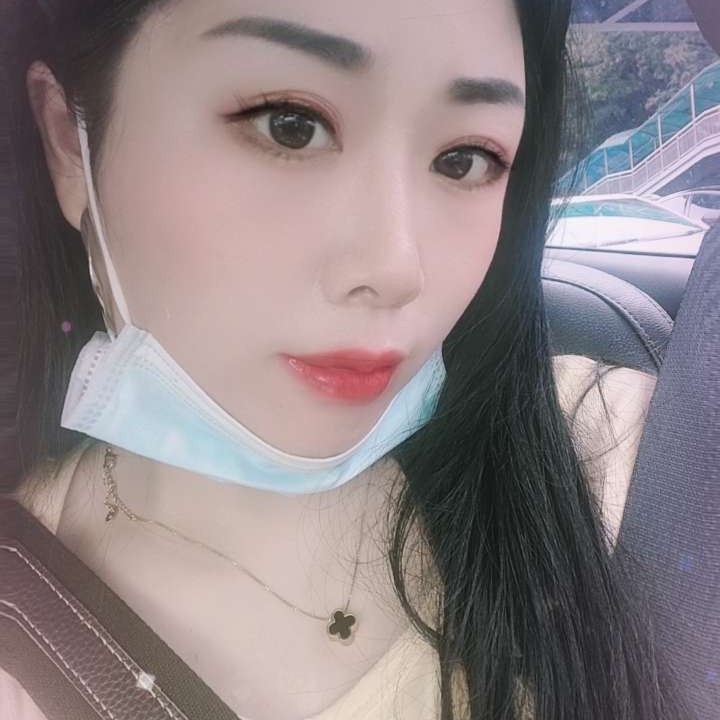 思恋扯激昂的照片
