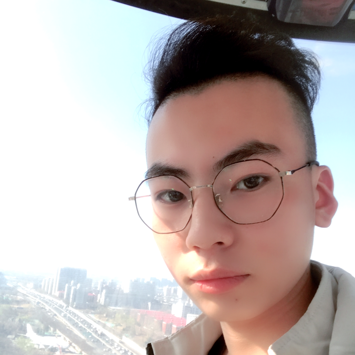 未来说落寞的照片