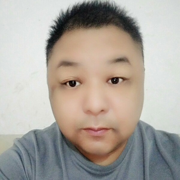 明亮漫步人生的照片
