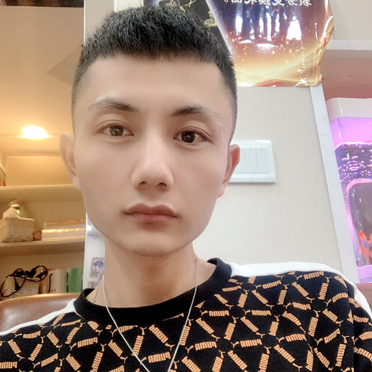 哦啦啦啦巴拉克的照片