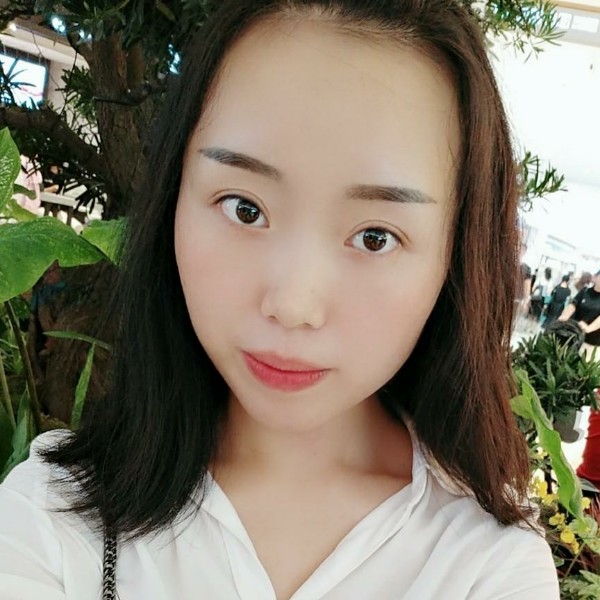 曾建琼的照片