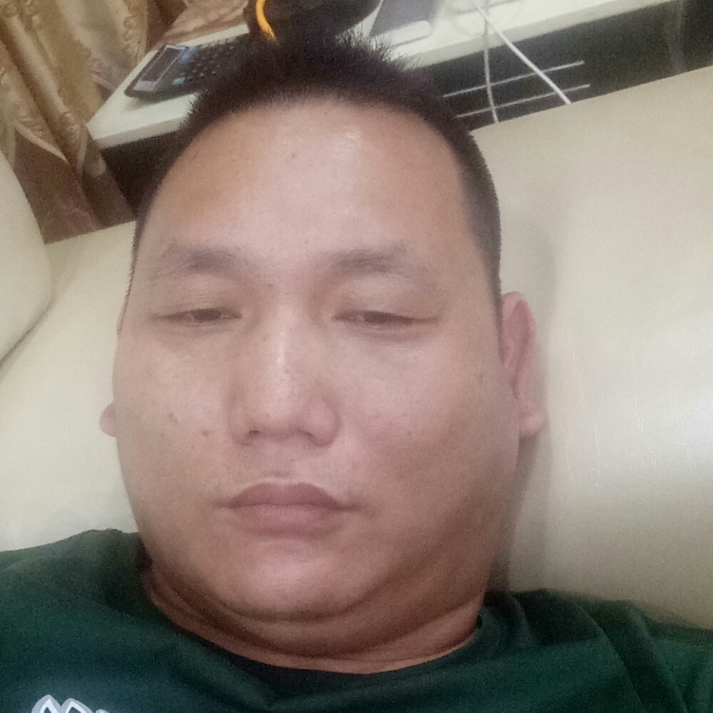 猛荣的照片