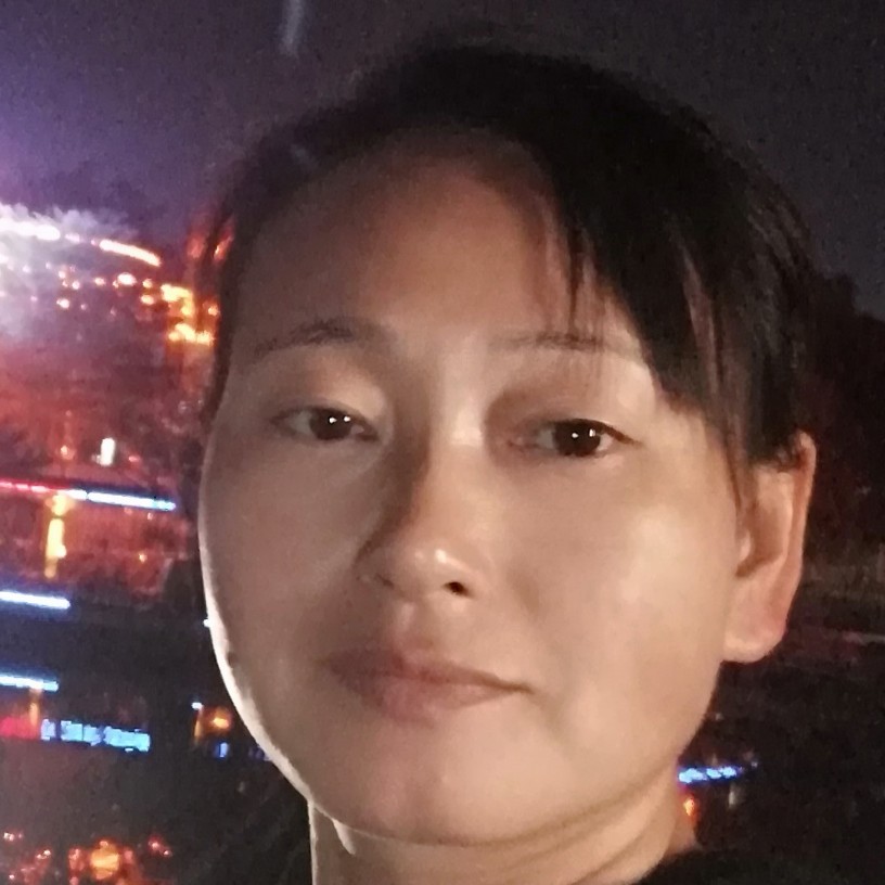 贤惠那枕头的照片