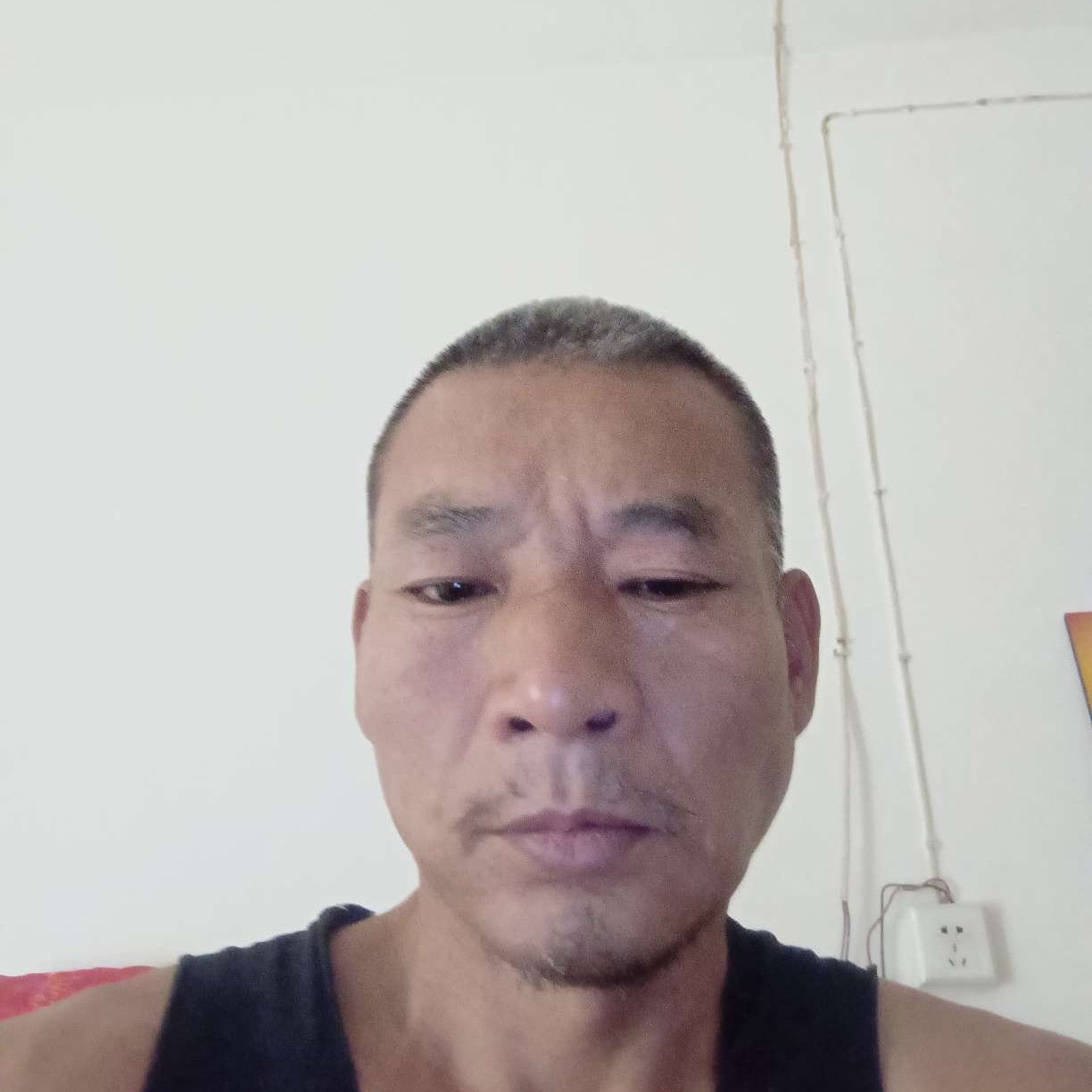 流岚浅吻直率的照片
