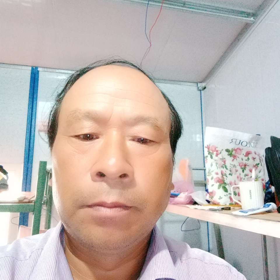 踏实相许冷月的照片
