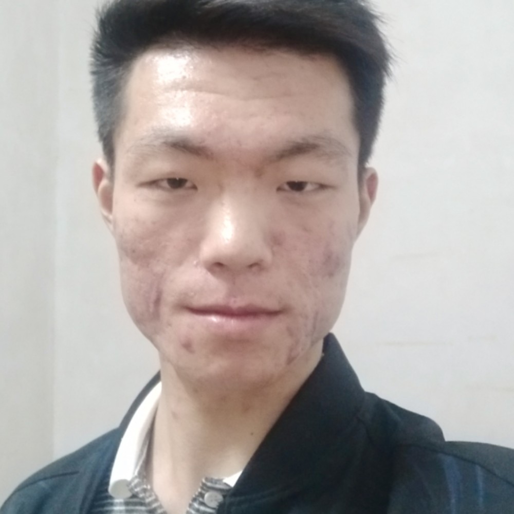 唇彩与幸福的照片