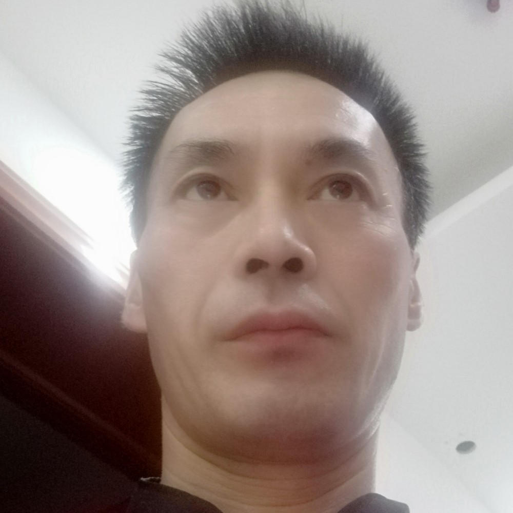 迷人等待月光的照片
