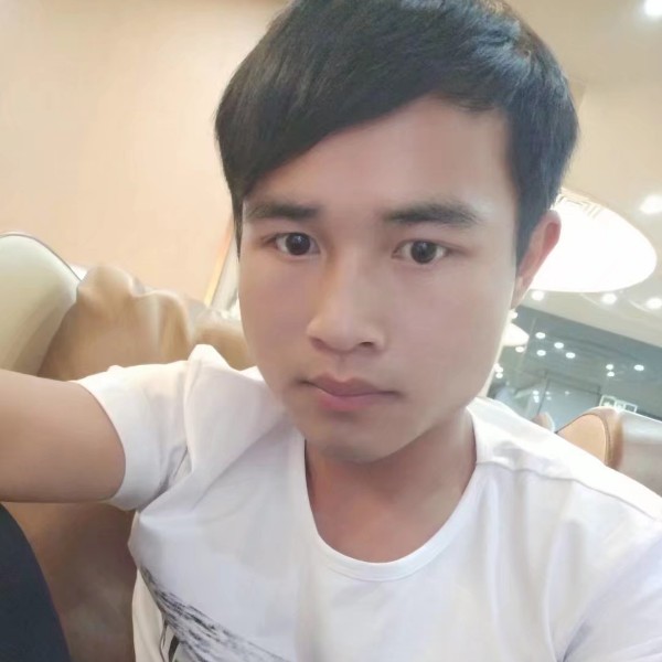 犀牛方落拓的照片
