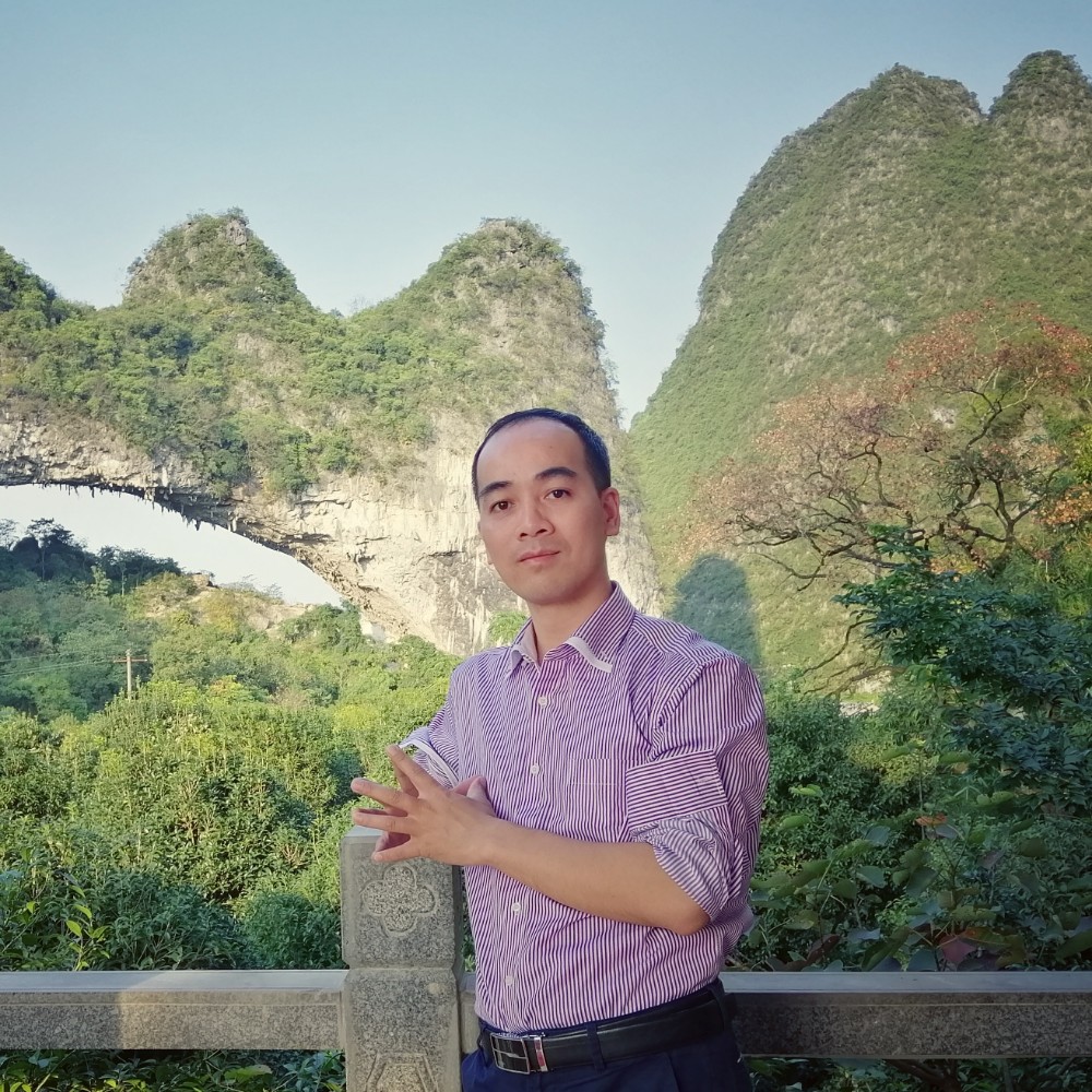成就数据线的照片