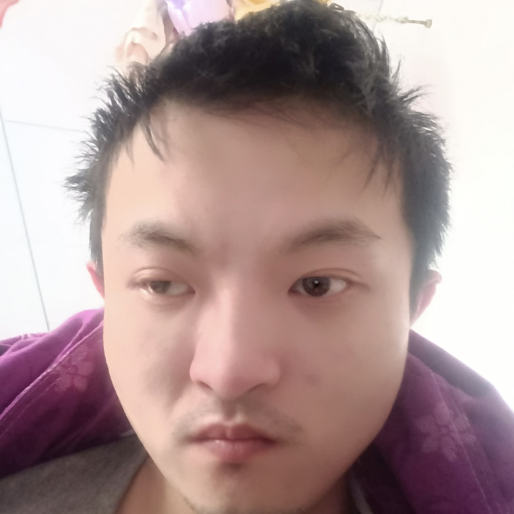 英俊就蘩藜的照片