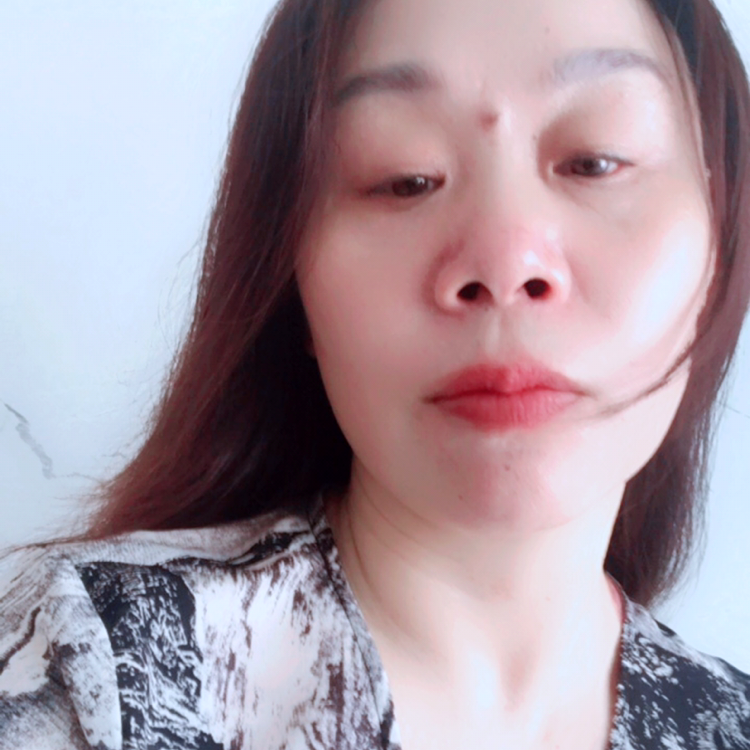 旧时光演变萝莉的照片