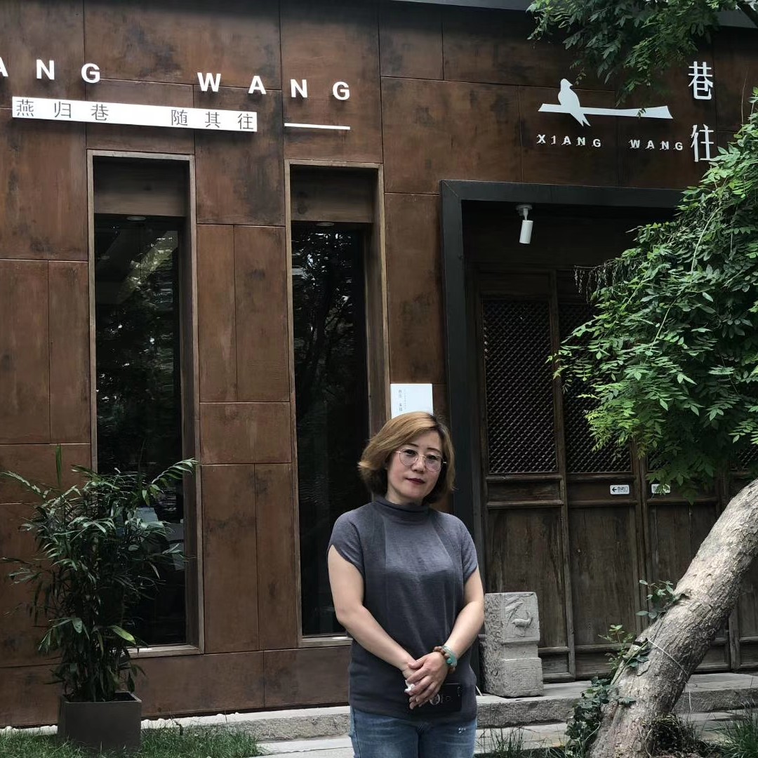 黑夜放弃错落的照片