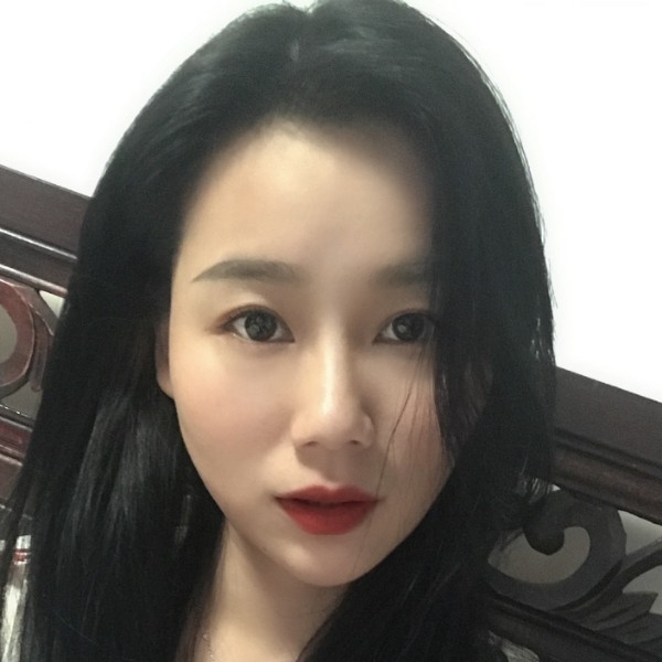 陌路行人的照片